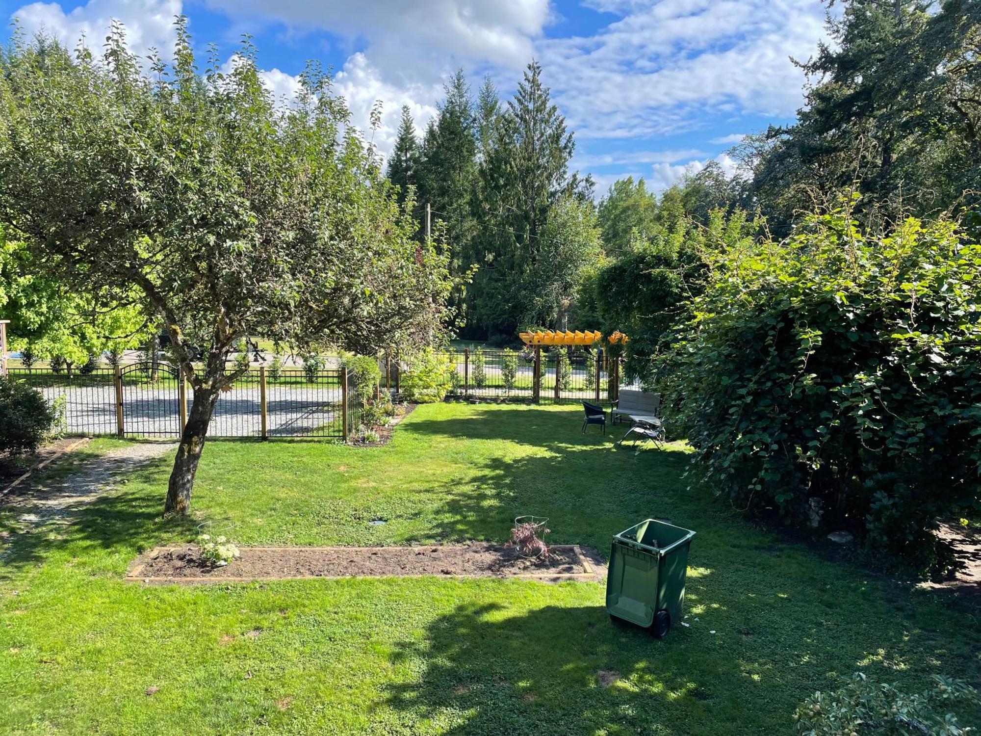 科尔斯湾度假屋 North Saanich 外观 照片