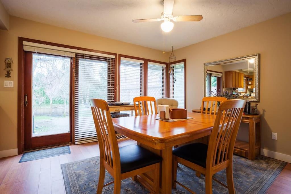 科尔斯湾度假屋 North Saanich 外观 照片