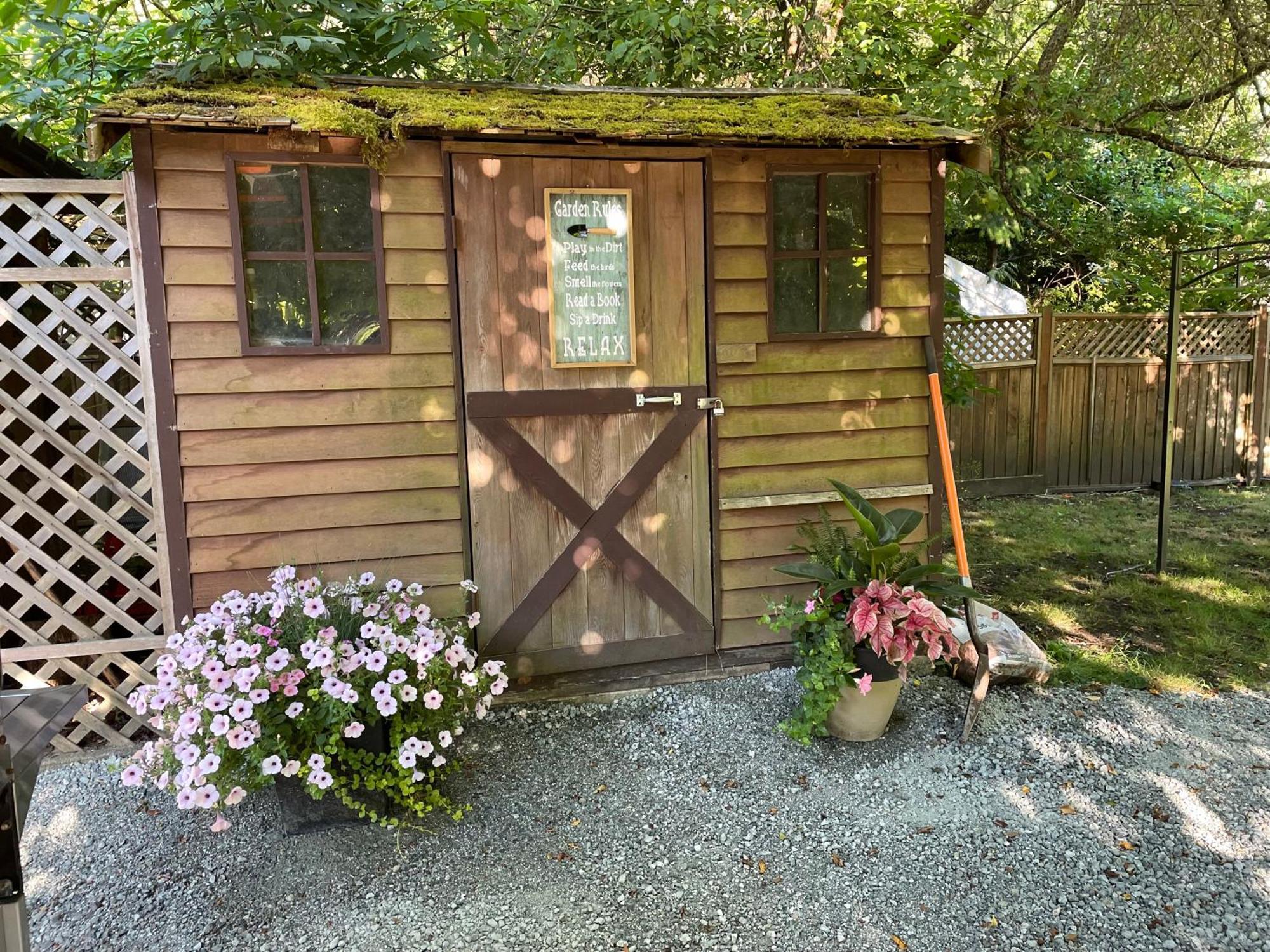 科尔斯湾度假屋 North Saanich 外观 照片